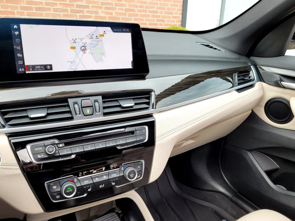 XDrive25e M-sport, Pano, ACC, HUD, Cam, Trekhaak, HiFi, Keyless