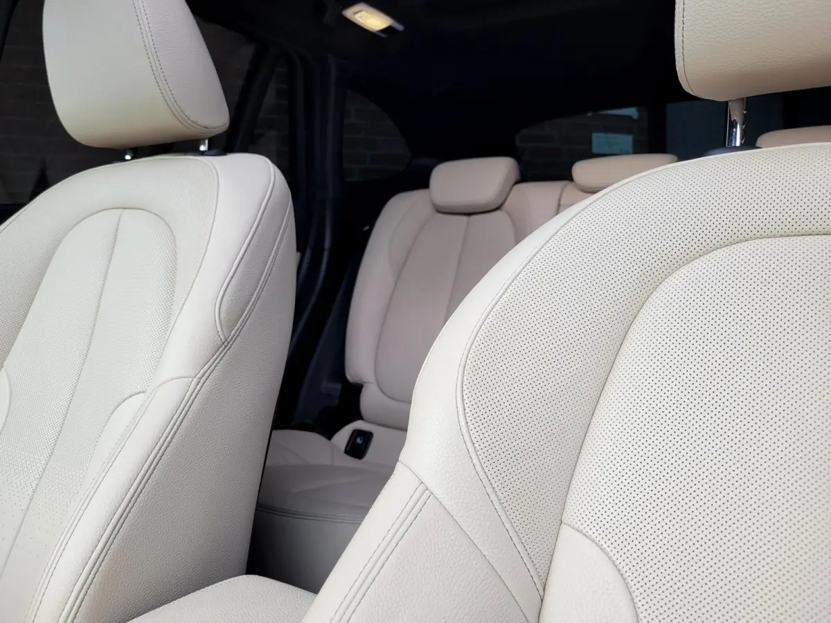 XDrive25e M-sport, Pano, ACC, HUD, Cam, Trekhaak, HiFi, Keyless