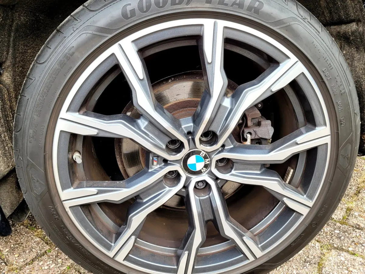 XDrive25e M-sport, Pano, ACC, HUD, Cam, Trekhaak, HiFi, Keyless