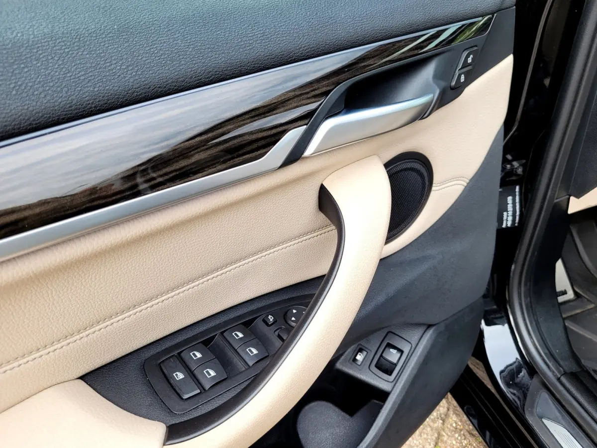 XDrive25e M-sport, Pano, ACC, HUD, Cam, Trekhaak, HiFi, Keyless