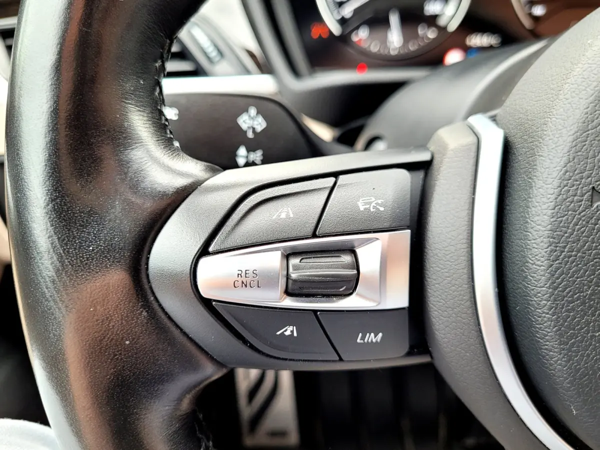 XDrive25e M-sport, Pano, ACC, HUD, Cam, Trekhaak, HiFi, Keyless