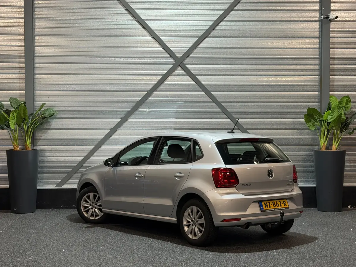 1.2 TSI Comfortline Business R 2E-EIG!/NAVI/CRUISE/CARPLAY/PDC/5-DEURS/TREKHAAK/APK-TOT-08-2027