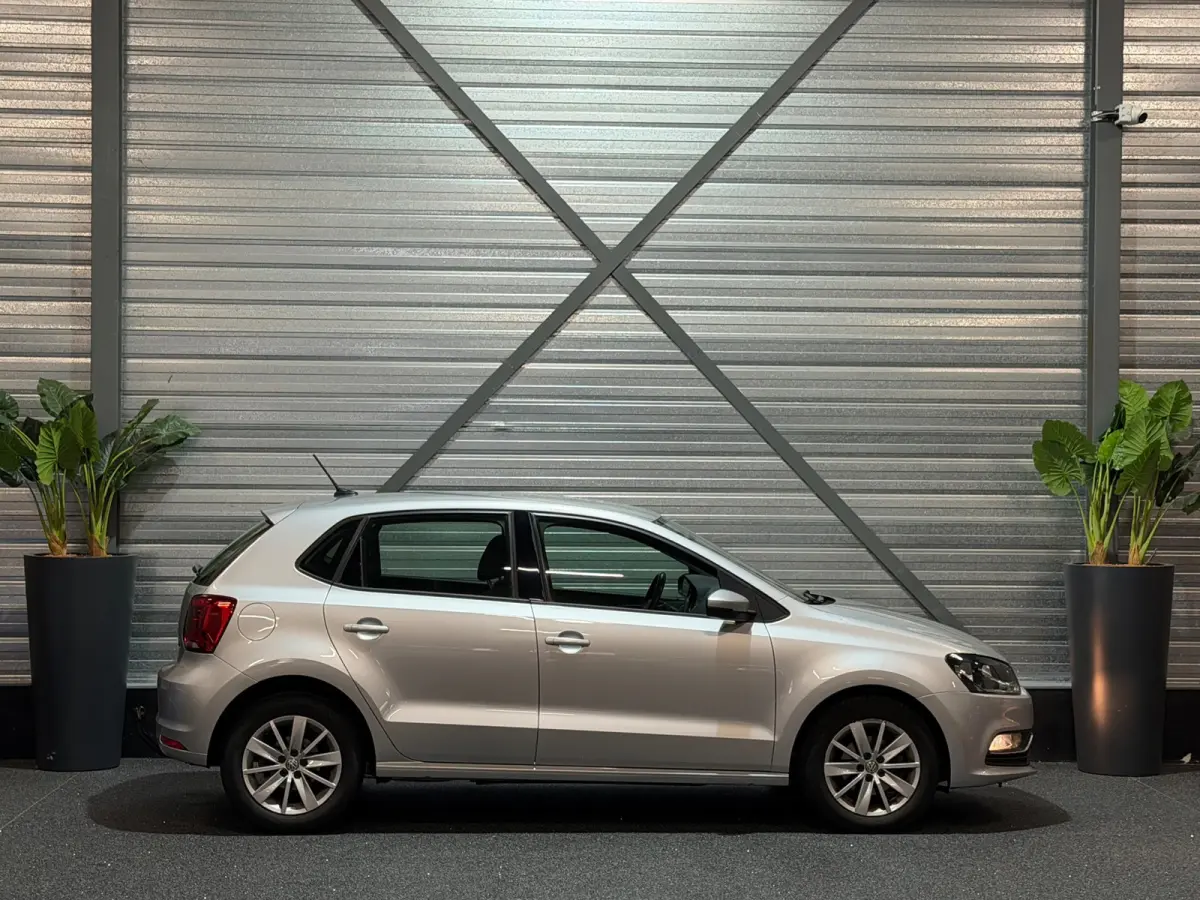 1.2 TSI Comfortline Business R 2E-EIG!/NAVI/CRUISE/CARPLAY/PDC/5-DEURS/TREKHAAK/APK-TOT-08-2027