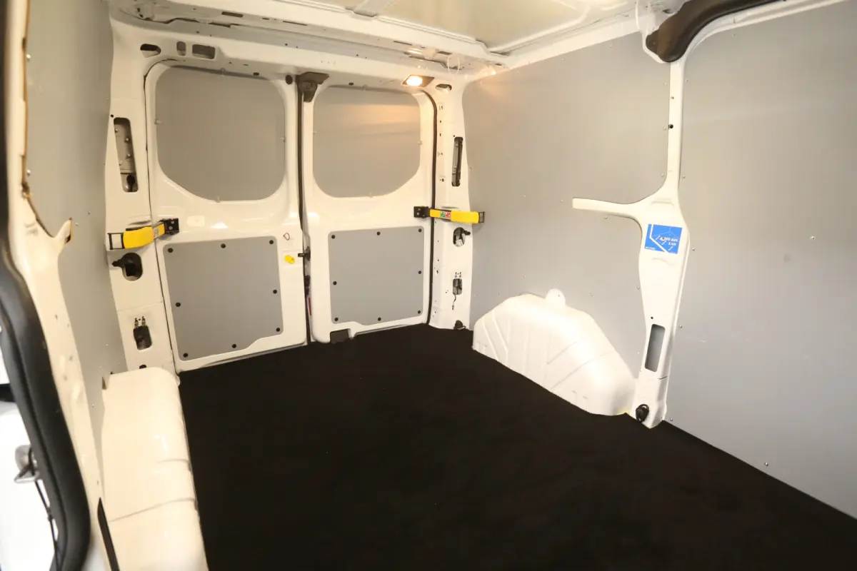 PHEV L1H1 | Automaat | Airco | Cruise | 3 Zits | Parkeersensoren | Stoelverwarming