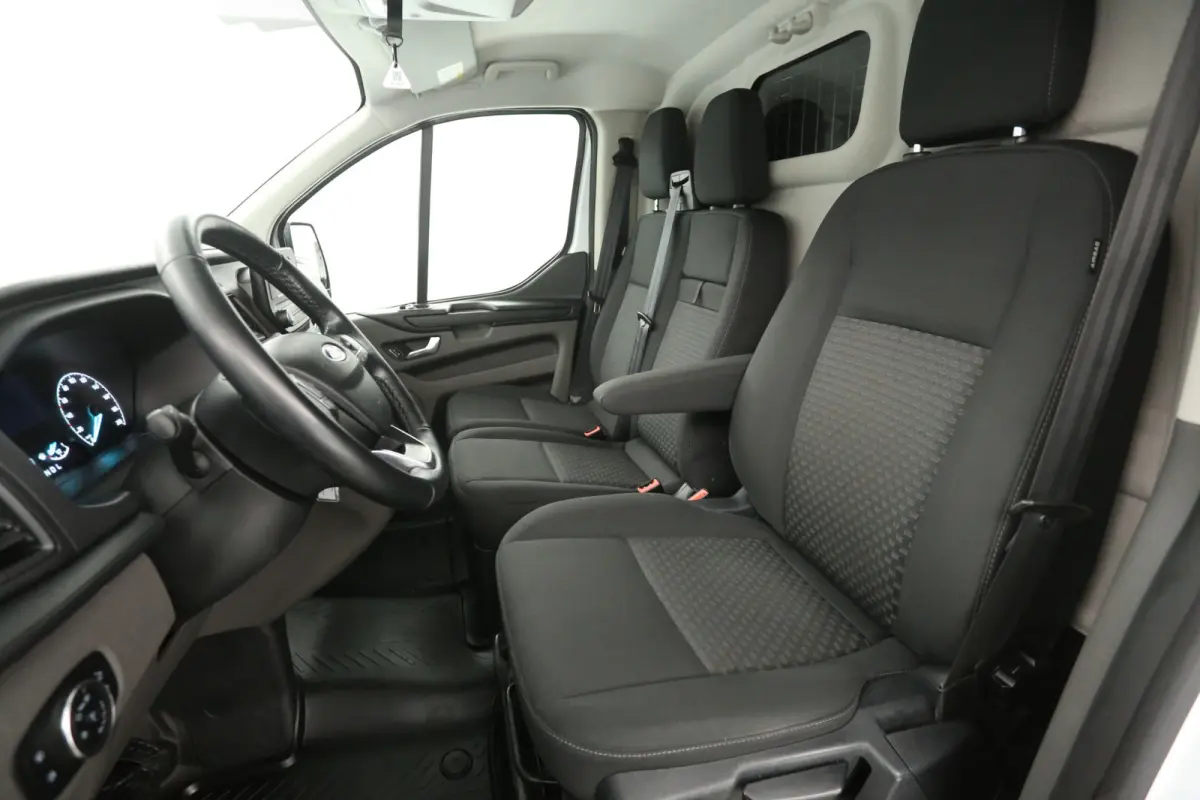PHEV L1H1 | Automaat | Airco | Cruise | 3 Zits | Parkeersensoren | Stoelverwarming