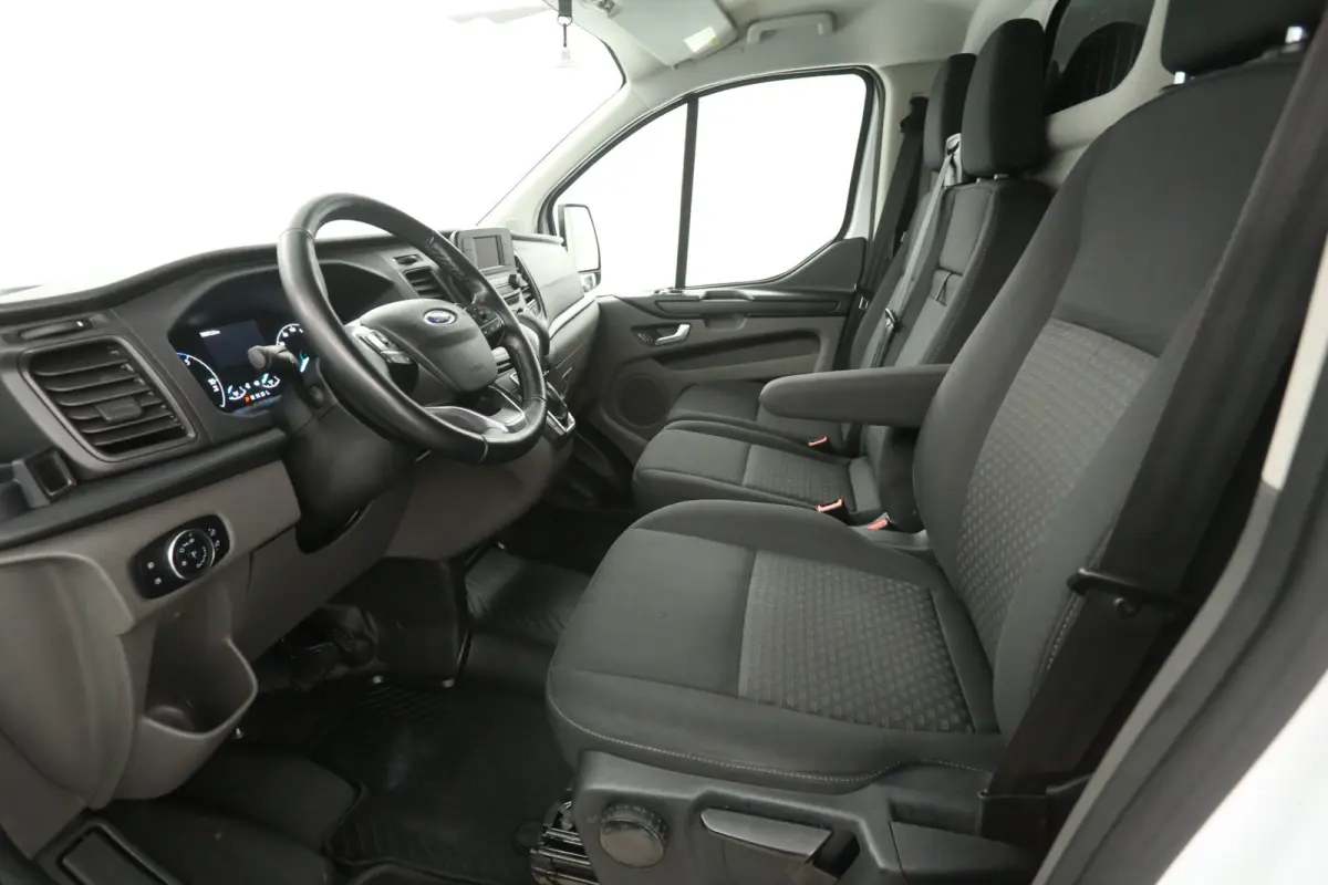 PHEV L1H1 | Automaat | Airco | Cruise | 3 Zits | Parkeersensoren | Stoelverwarming