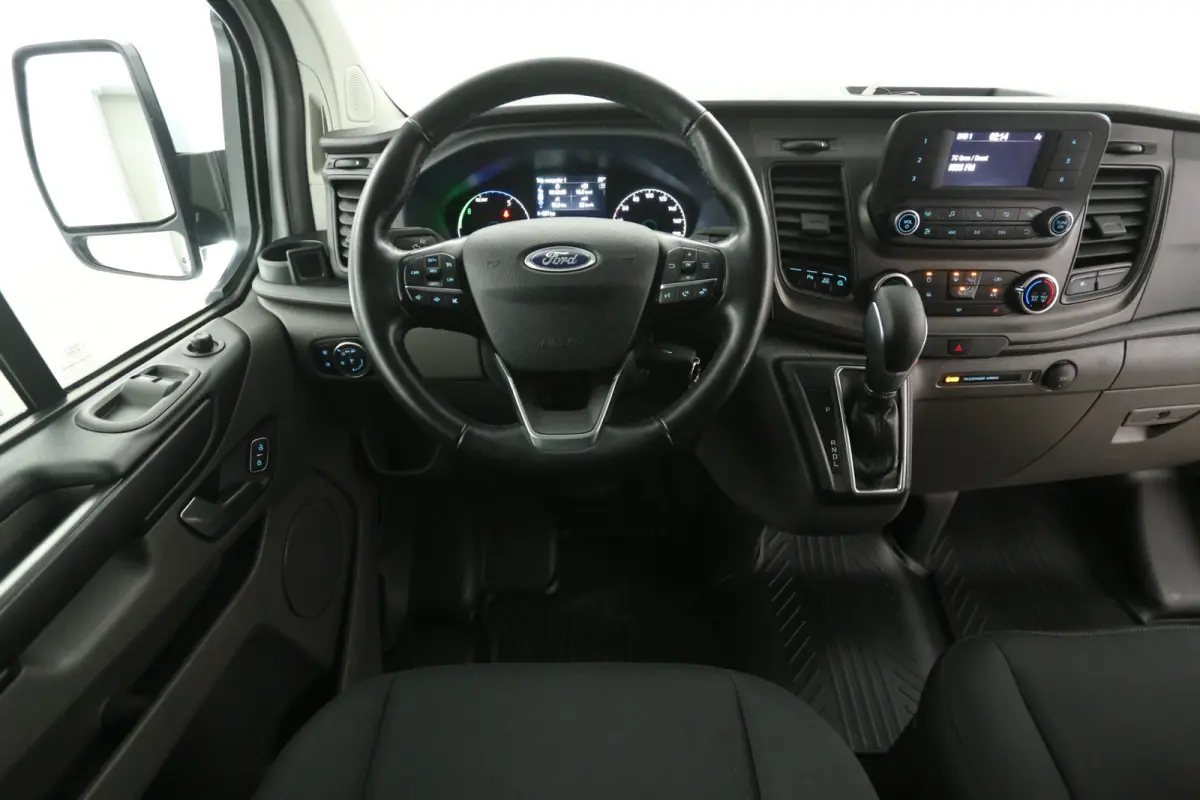 PHEV L1H1 | Automaat | Airco | Cruise | 3 Zits | Parkeersensoren | Stoelverwarming