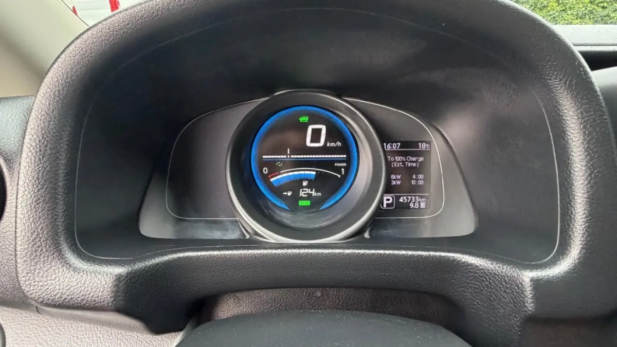 E-nv200 ZERO EMISSIE 40KWH 80KW 120PK AIRCO/ NAVIGATIE/ CRUISE CONTROL/ CAMERA/ IMPERIAAL/ 100% DEALERONDERHOUDEN