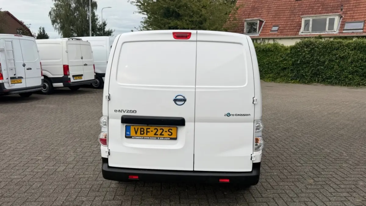 E-nv200 ZERO EMISSIE 40KWH 80KW 120PK AIRCO/ NAVIGATIE/ CRUISE CONTROL/ CAMERA/ IMPERIAAL/ 100% DEALERONDERHOUDEN