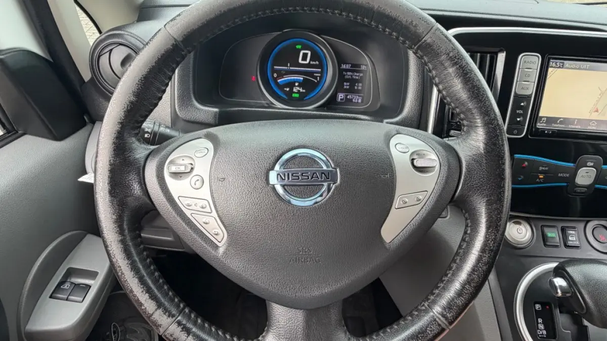 E-nv200 ZERO EMISSIE 40KWH 80KW 120PK AIRCO/ NAVIGATIE/ CRUISE CONTROL/ CAMERA/ IMPERIAAL/ 100% DEALERONDERHOUDEN