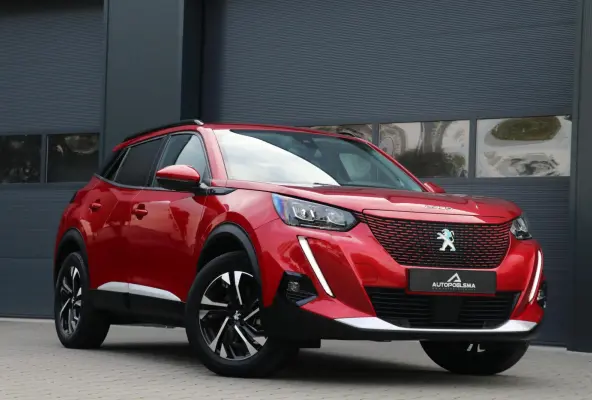 EV Allure Pack 50 kWh Lane Assist PDC Camera Cruise Control Navi AppleCarPlay PrivacyGlass Keyless 45000KM BJ2022