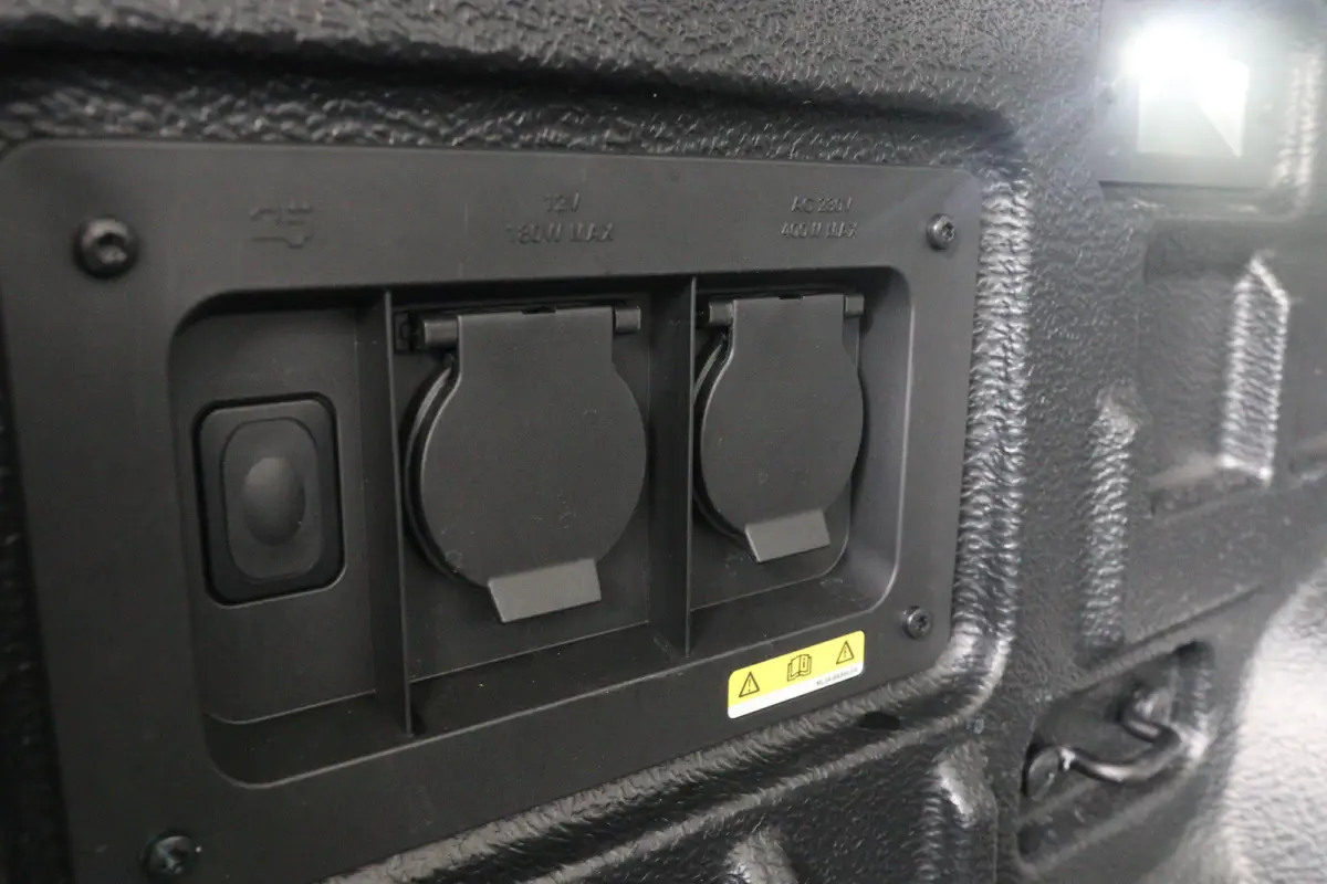 3.0 EcoBoost Raptor | Dealer Onderhouden! | Target Blu Eye | 360 Camera | Trekhaak | Bullbar | B&O Audio | Keyless | Adaptive Cruise | Matrix LED | Stoelverwarming
