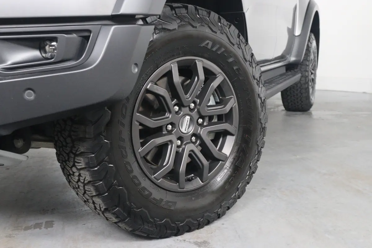 3.0 EcoBoost Raptor | Dealer Onderhouden! | Target Blu Eye | 360 Camera | Trekhaak | Bullbar | B&O Audio | Keyless | Adaptive Cruise | Matrix LED | Stoelverwarming