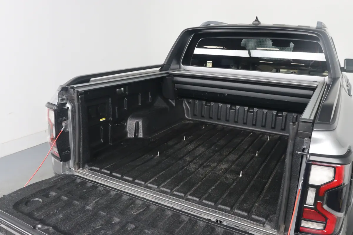 3.0 EcoBoost Raptor | Dealer Onderhouden! | Target Blu Eye | 360 Camera | Trekhaak | Bullbar | B&O Audio | Keyless | Adaptive Cruise | Matrix LED | Stoelverwarming