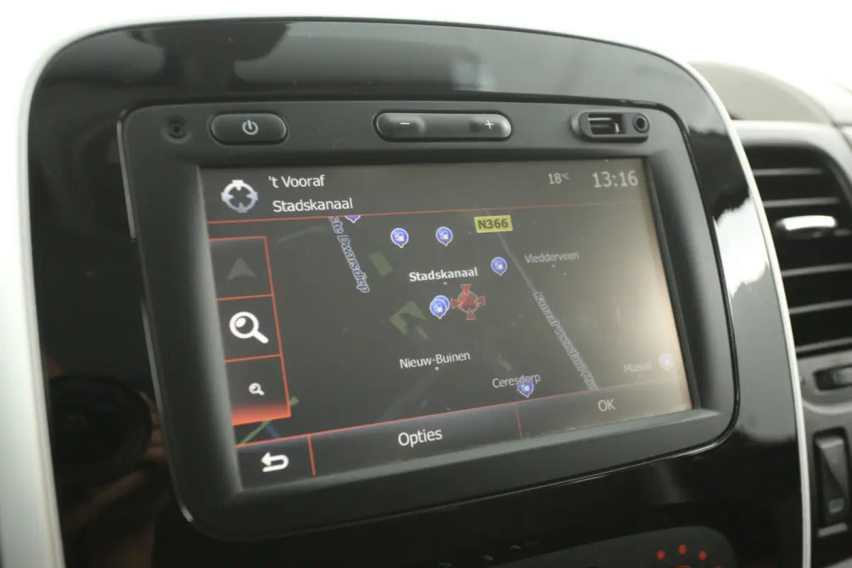 1.6 dCi T29 L2H1 | Marge | DC | 6 Zits | Airco | Camera | Cruise | Navi | Trekhaak | Parkeersens.