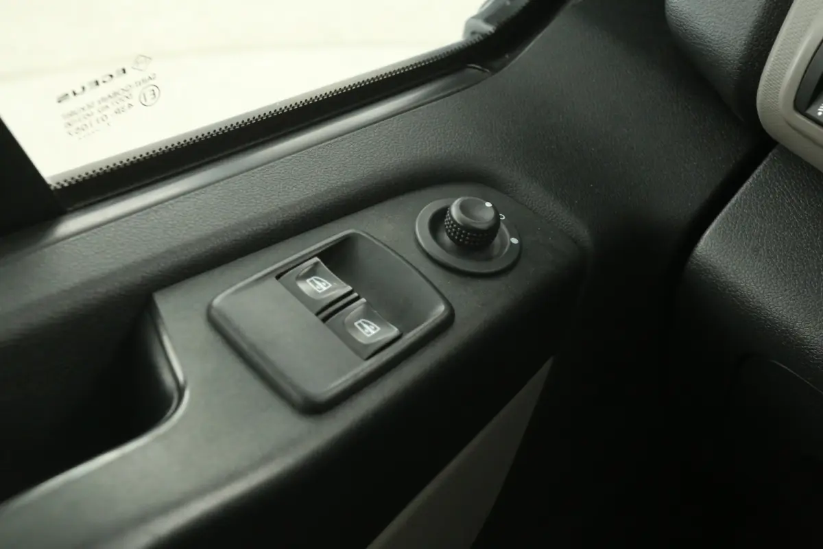 1.6 dCi T29 L2H1 | Marge | DC | 6 Zits | Airco | Camera | Cruise | Navi | Trekhaak | Parkeersens.