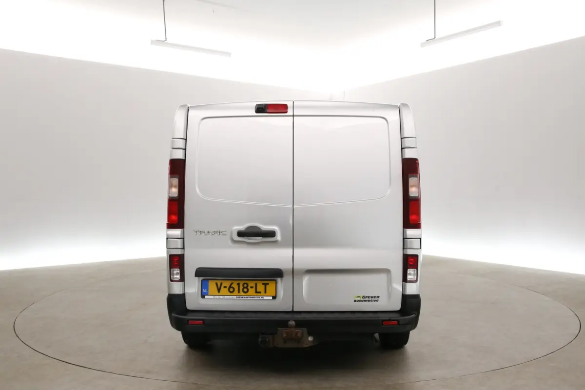 1.6 dCi T29 L2H1 | Marge | DC | 6 Zits | Airco | Camera | Cruise | Navi | Trekhaak | Parkeersens.