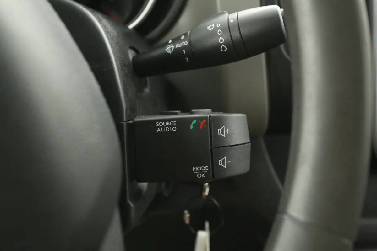 1.6 dCi T29 L2H1 | Marge | DC | 6 Zits | Airco | Camera | Cruise | Navi | Trekhaak | Parkeersens.