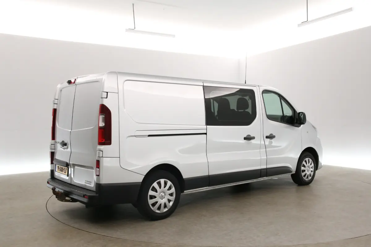 1.6 dCi T29 L2H1 | Marge | DC | 6 Zits | Airco | Camera | Cruise | Navi | Trekhaak | Parkeersens.