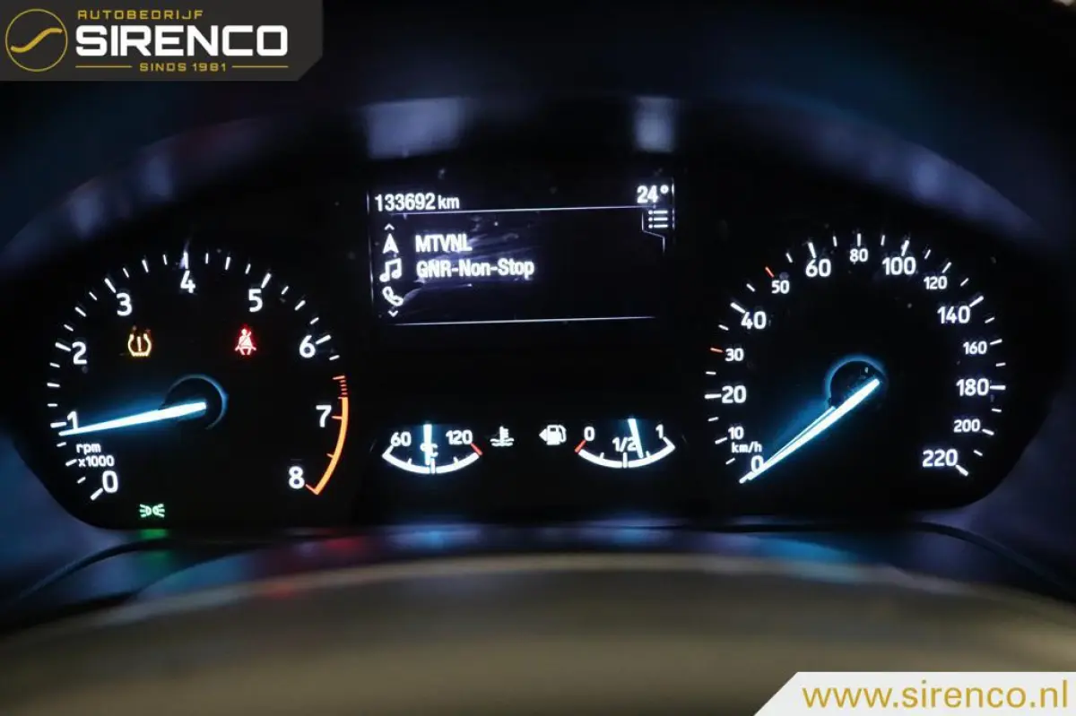 1.0 EcoBoost Titanium X | cruise & climate control | DAB| Apple carplay & Android auto | navigatie |