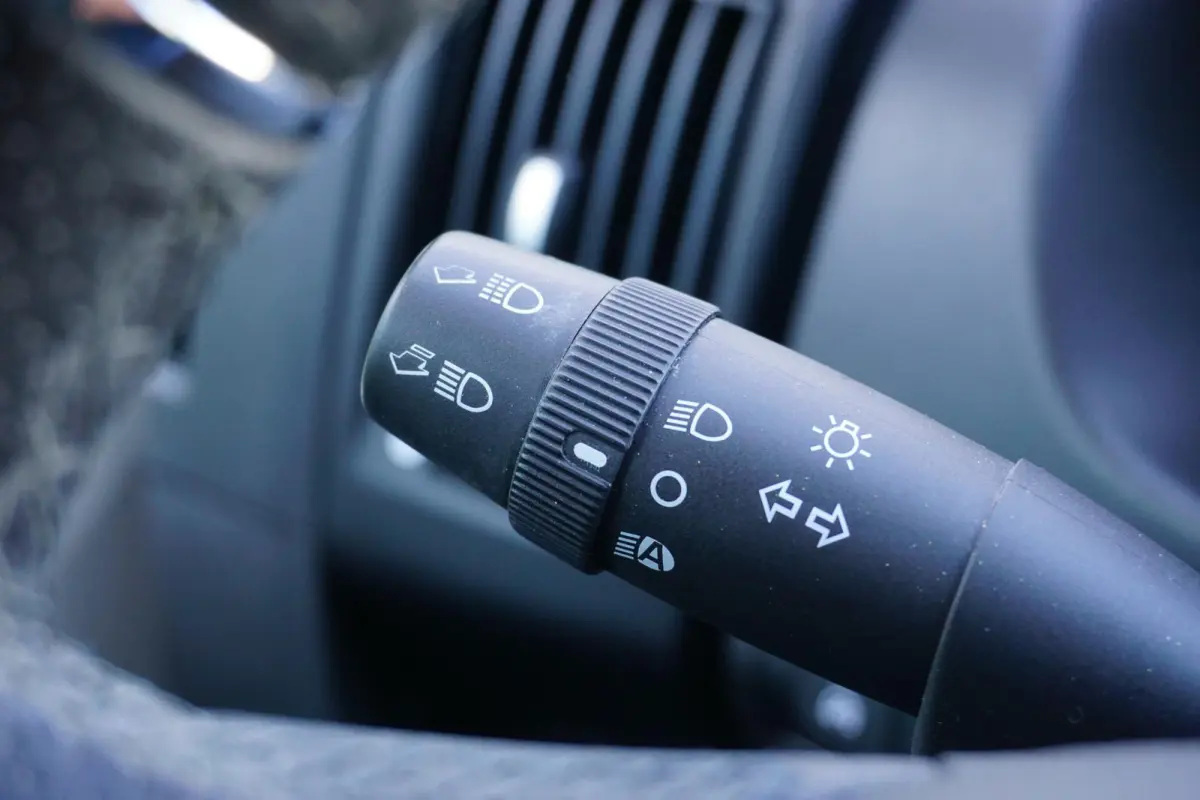 2.2 BlueHDi 165 L4H3 3.5t in Topstaat |Standkachel |Trekhaak |Climate control |Cruise |Navi |Carplay |Achteruitrijcamera |EURO6D |1e eigenaar |Metallic