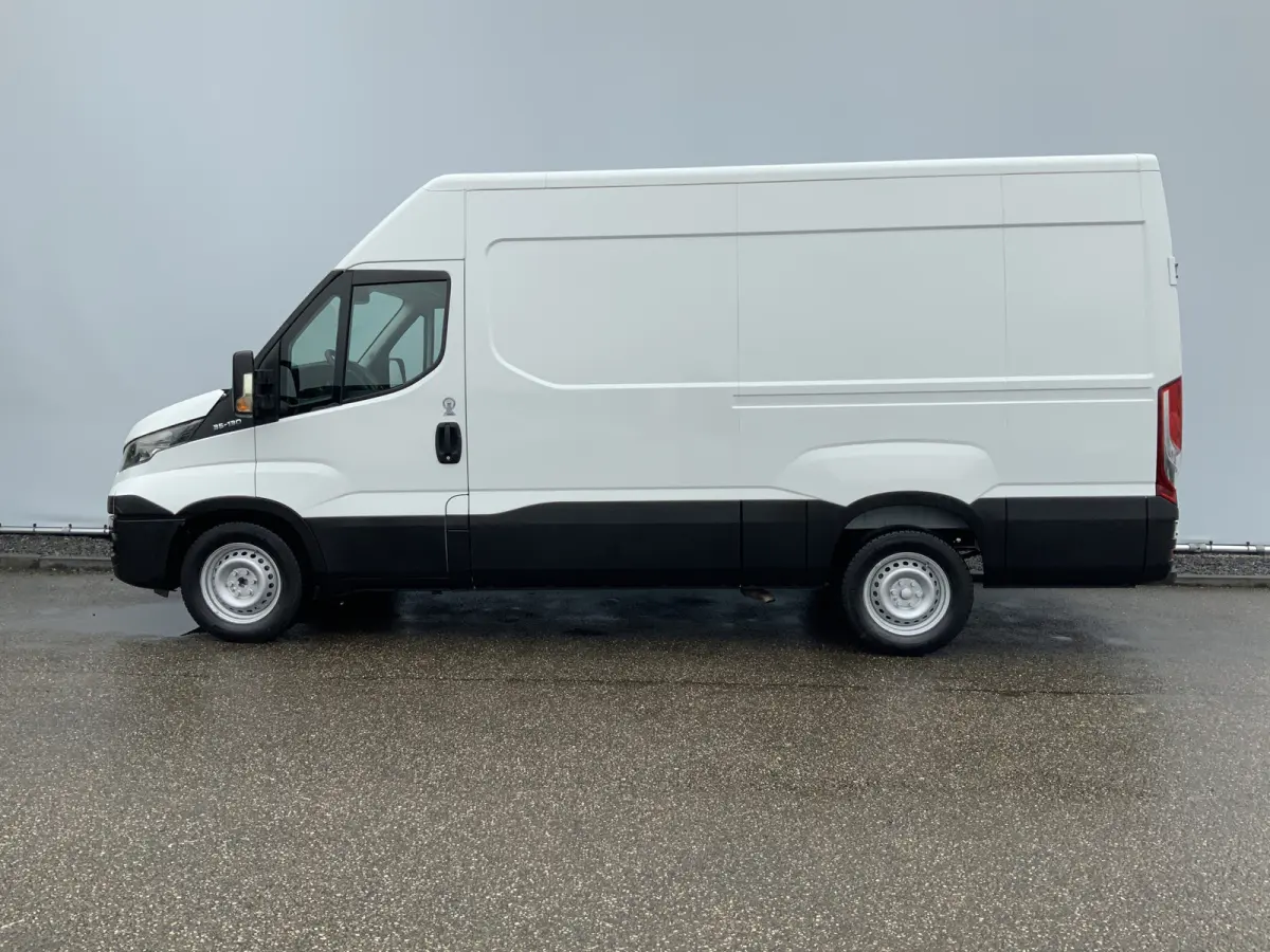 35S13V 2.3 352 H2 L3 Airco 3 Zits Opstap Euro 5