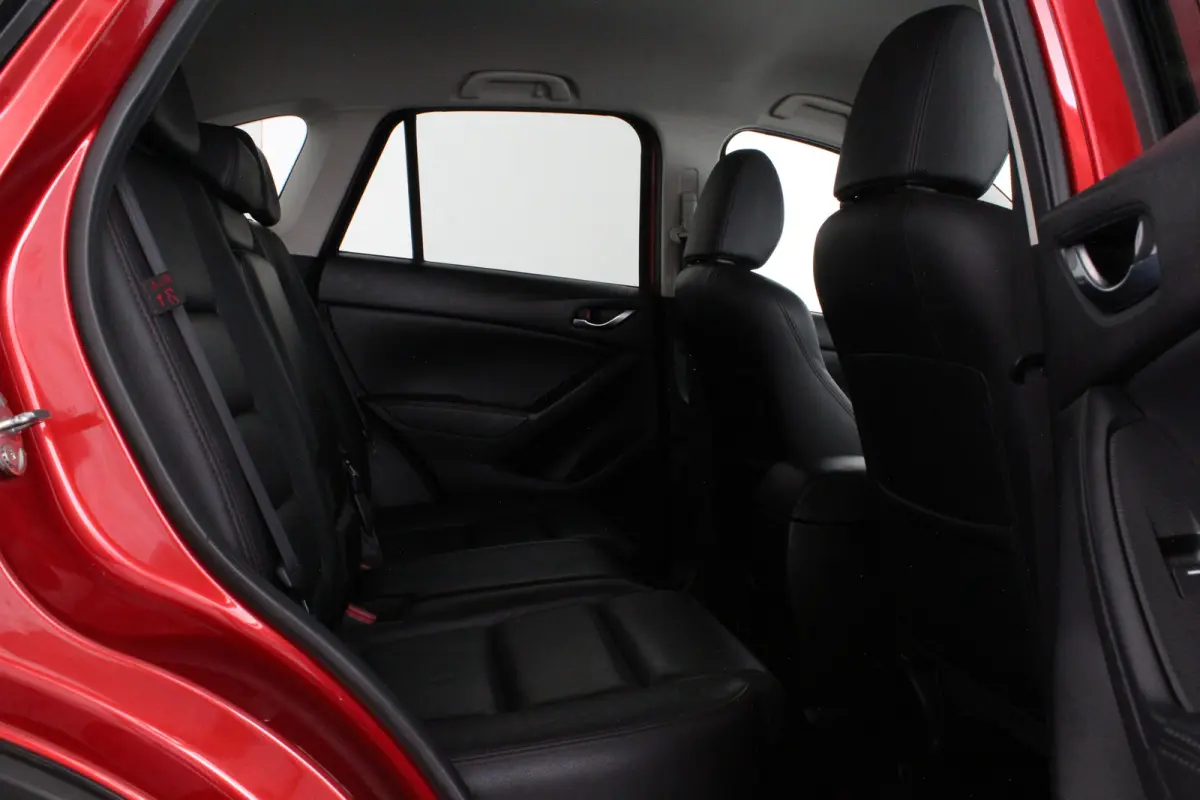 2.0 SkyActiv-G 165 GT-M Line 2WD > Trekhaak/Camera/Leer/Bose