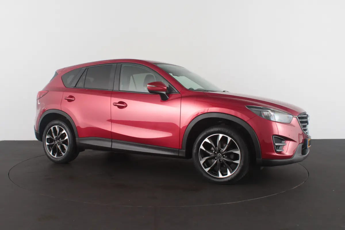 2.0 SkyActiv-G 165 GT-M Line 2WD > Trekhaak/Camera/Leer/Bose
