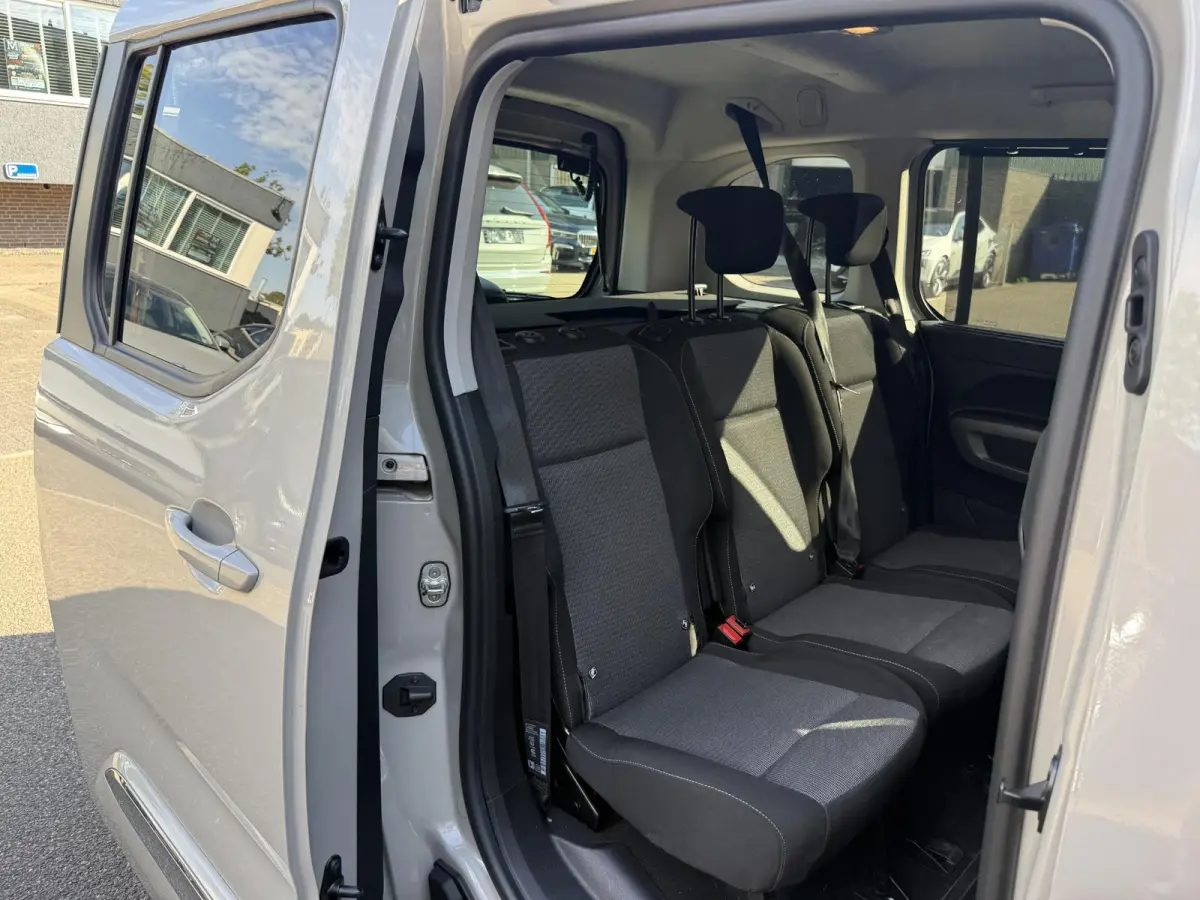 Toyota Proace City L1 Team D SOH: 100% | RIJKLAARPRIJS incl. TOYOTA GARANTIE