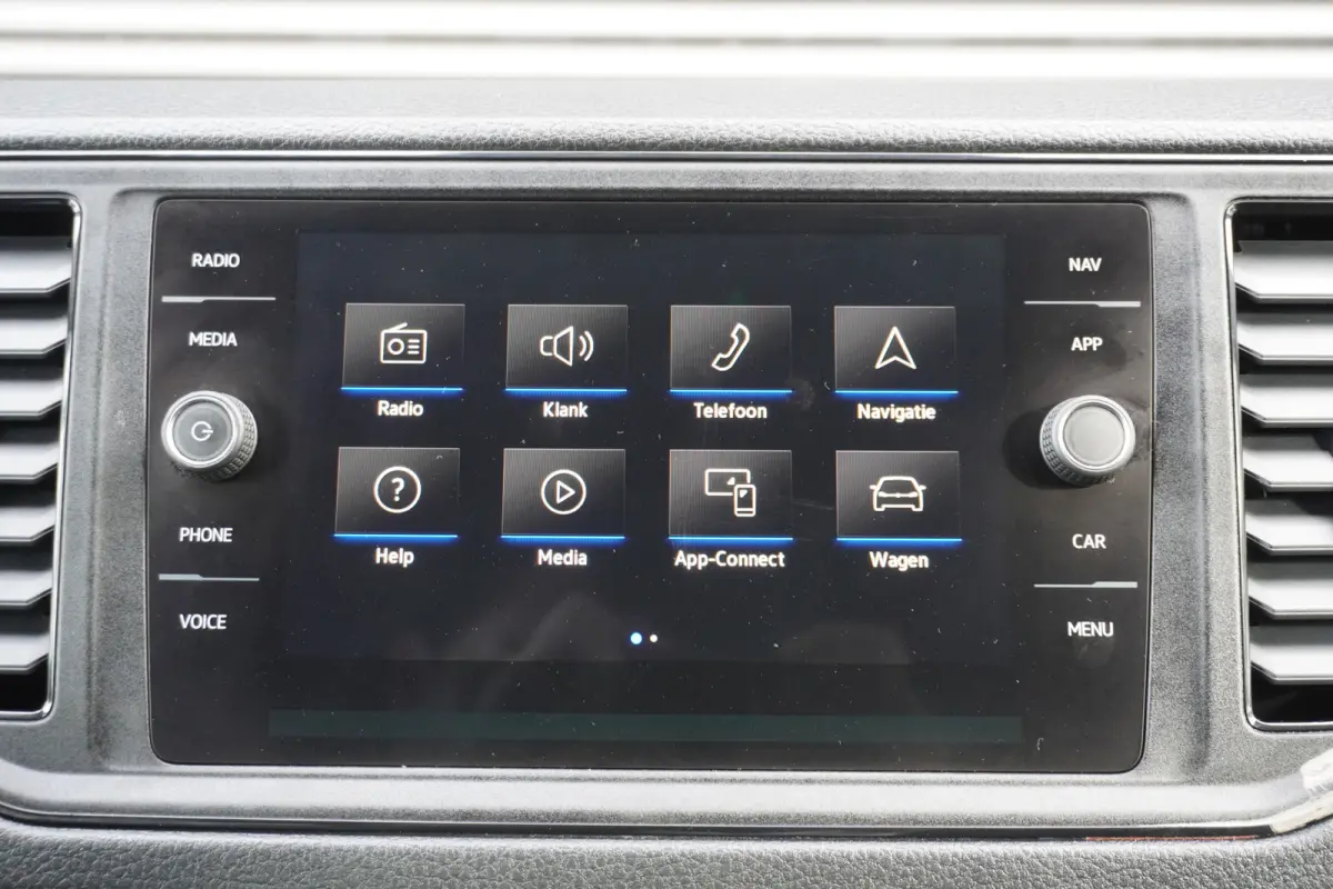 140pk L3H3/L2H2 Navigatie Airco Apple Carplay Imperiaal Werkplaats inrichting 3-Zits