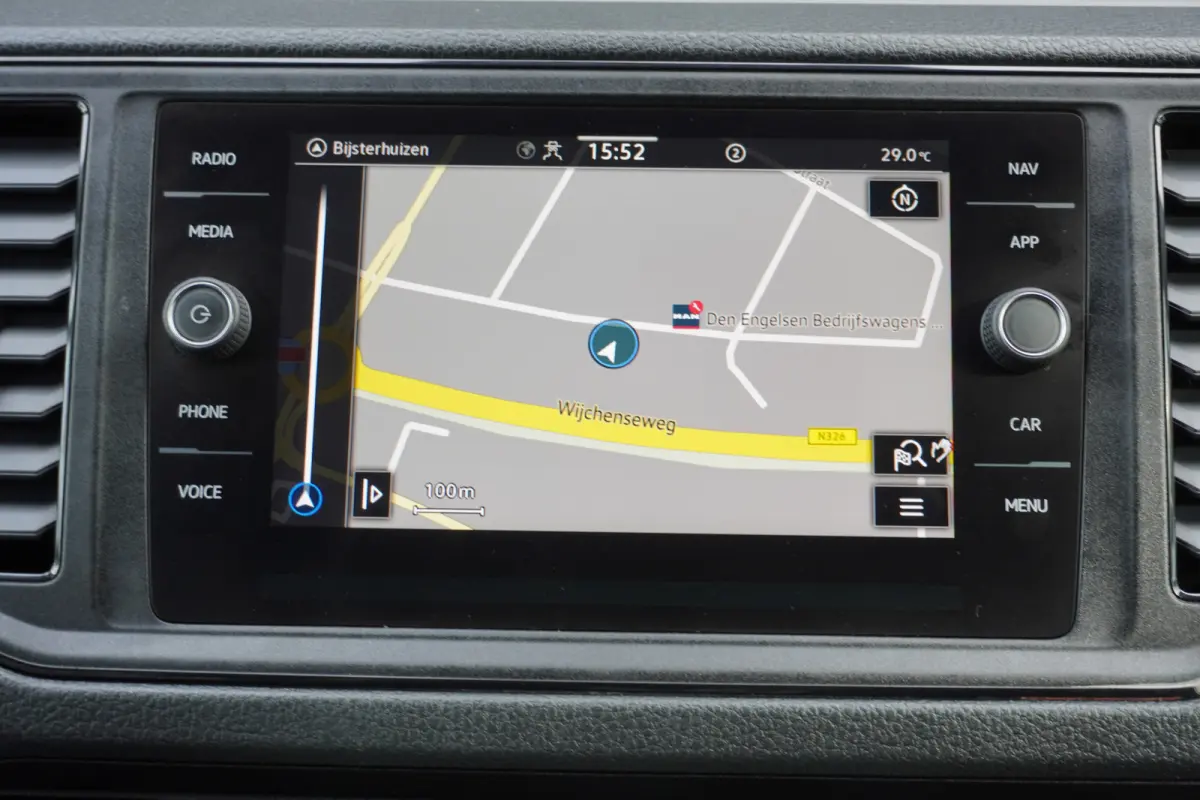 140pk L3H3/L2H2 Navigatie Airco Apple Carplay Imperiaal Werkplaats inrichting 3-Zits