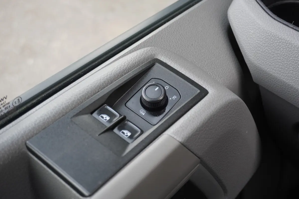 140pk L3H3/L2H2 Navigatie Airco Apple Carplay Imperiaal Werkplaats inrichting 3-Zits