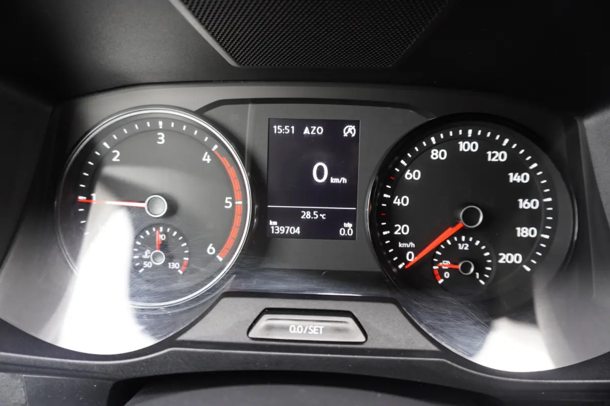140pk L3H3/L2H2 Navigatie Airco Apple Carplay Imperiaal Werkplaats inrichting 3-Zits