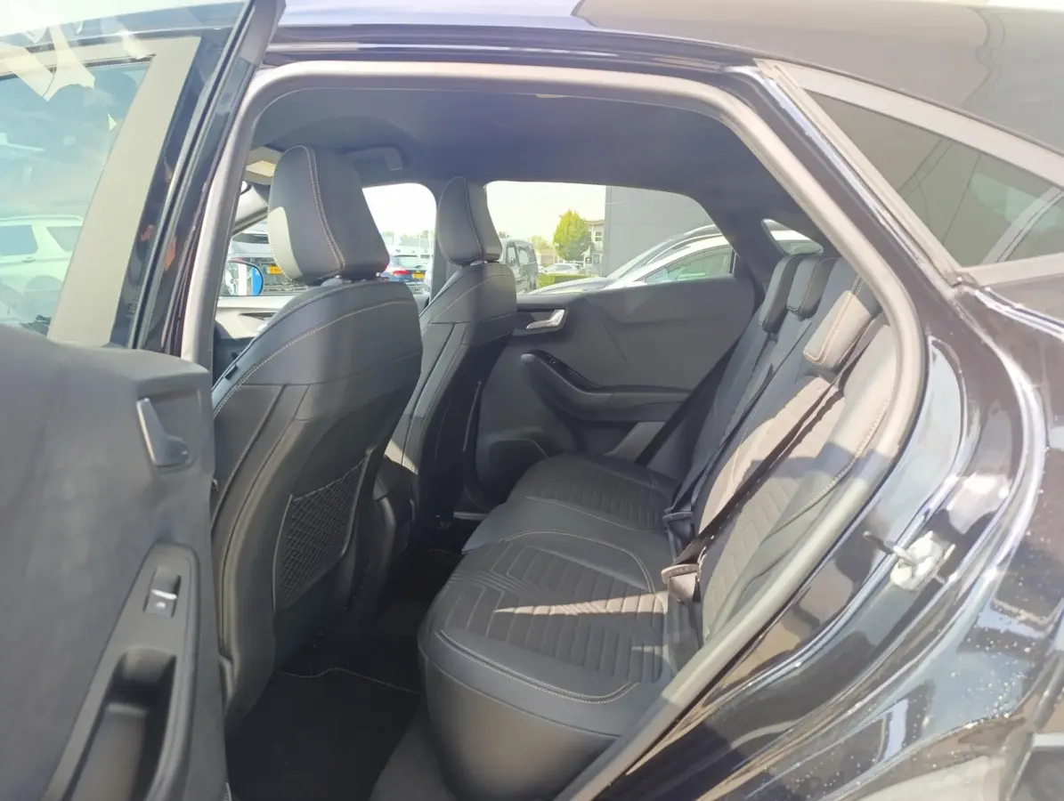 1.0 EcoBoost ST-Line X Gold Edition | Adaptieve Cruise | Stoel/stuur voorruitverwarming | Dodehoekdetectie | Camera | B&O Audio | PDC V+A | Dealeronderhouden