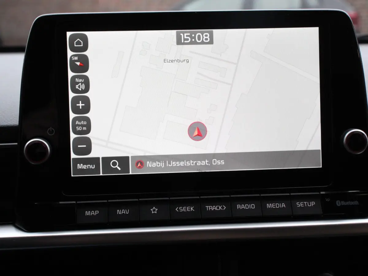 1.0 DPI DynamicLine Automaat Navigatie Apple Carplay/Android auto Airco Camera DAB Bluetooth