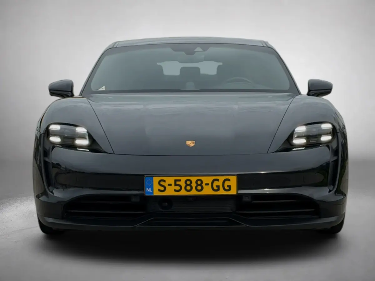 Performance 84 kWh 93% SoH (NL-auto, Panorama, Sport Chrono, Ledere Dash, 360 Camera, StoelVerkoel, CarPlay, Etc)