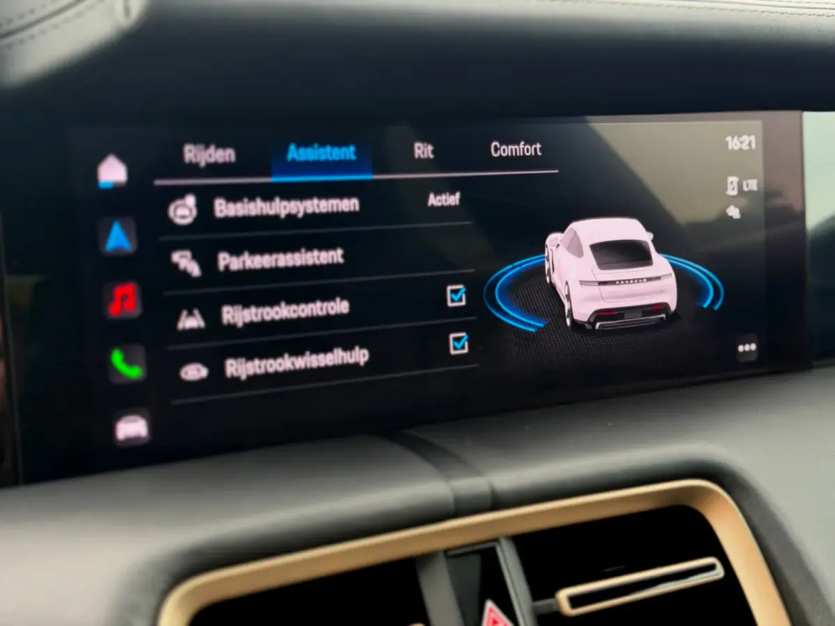 Performance 84 kWh 93% SoH (NL-auto, Panorama, Sport Chrono, Ledere Dash, 360 Camera, StoelVerkoel, CarPlay, Etc)