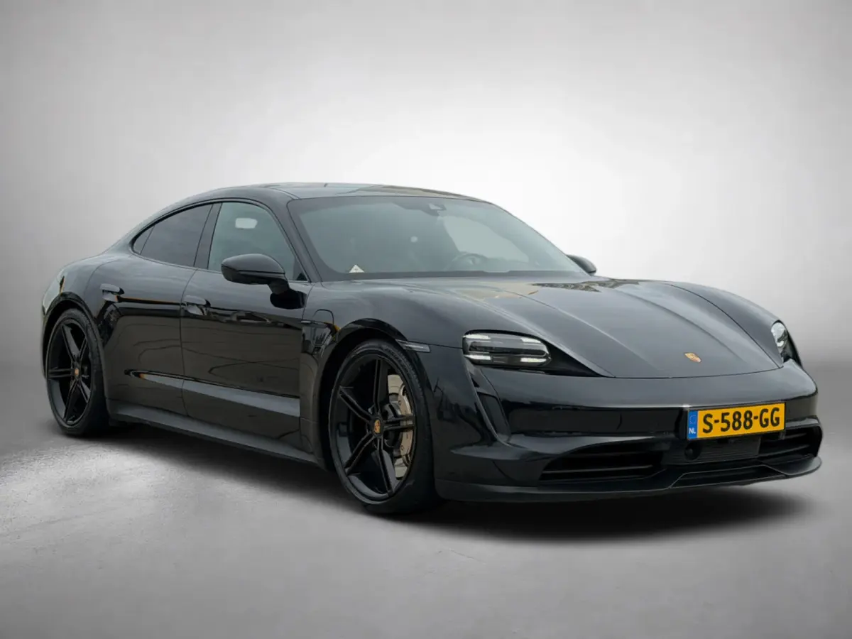 Performance 84 kWh 93% SoH (NL-auto, Panorama, Sport Chrono, Ledere Dash, 360 Camera, StoelVerkoel, CarPlay, Etc)