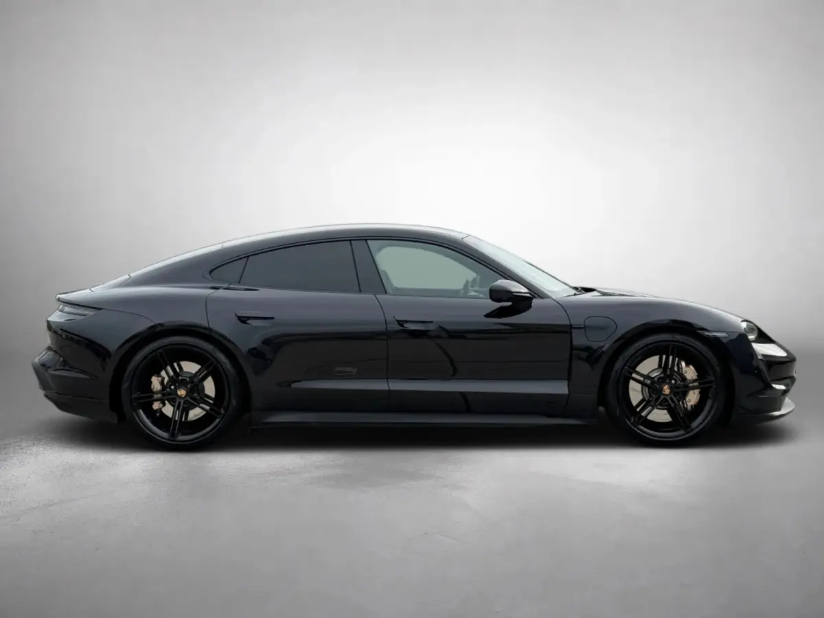 Performance 84 kWh 93% SoH (NL-auto, Panorama, Sport Chrono, Ledere Dash, 360 Camera, StoelVerkoel, CarPlay, Etc)