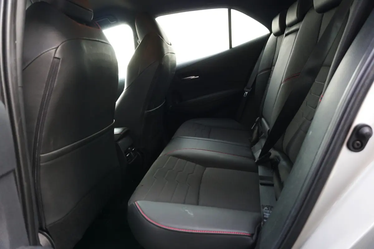 2.0 Hybrid Executive JBL ✓1E EIGENAAR ✓DEALERONDERHOUDEN ✓CAMERA ✓TREKHAAK✓STOELVERWARMING