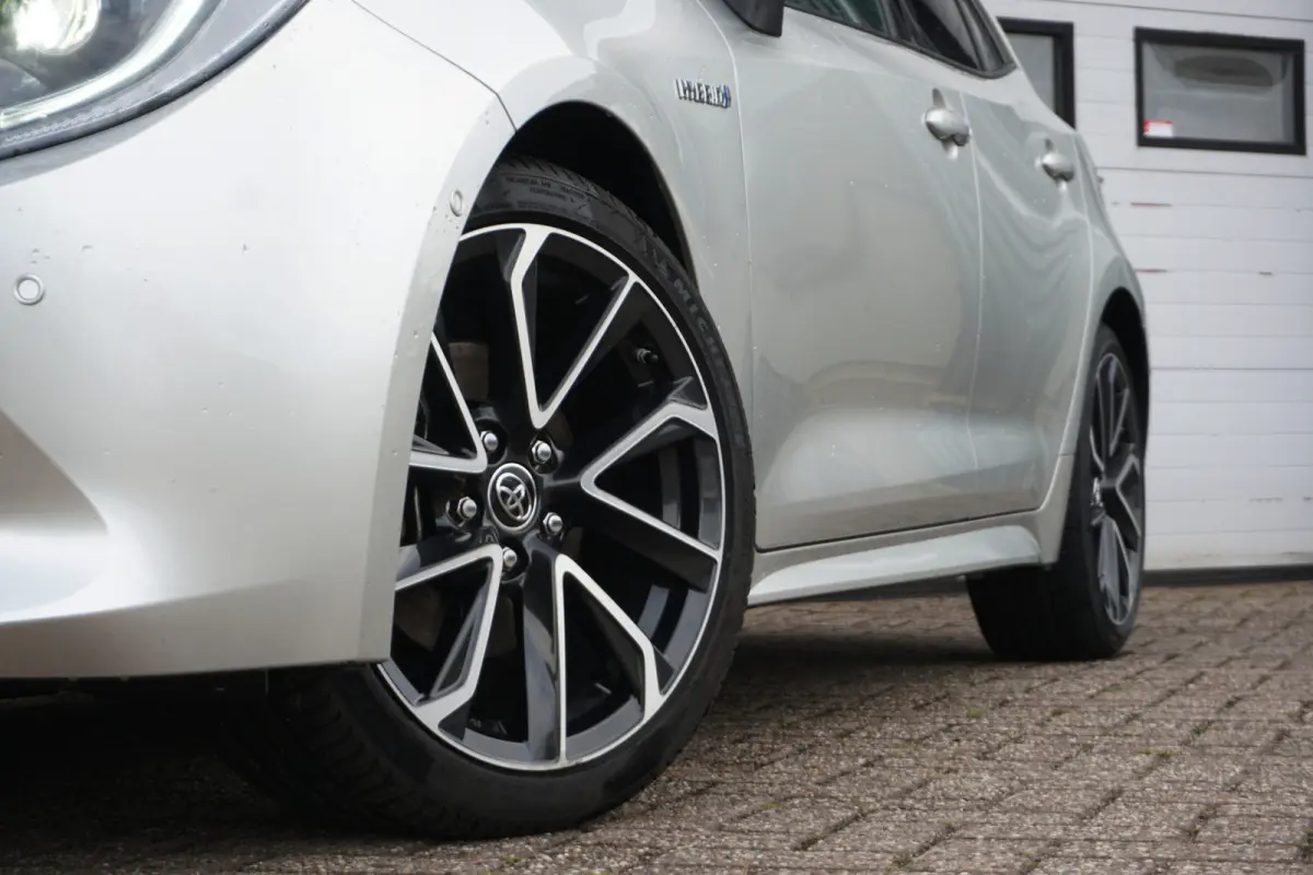 2.0 Hybrid Executive JBL ✓1E EIGENAAR ✓DEALERONDERHOUDEN ✓CAMERA ✓TREKHAAK✓STOELVERWARMING
