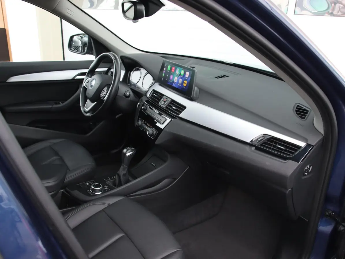 xDrive25e High Executive | SOH 86% | Panoramadak | Afneembare trekhaak