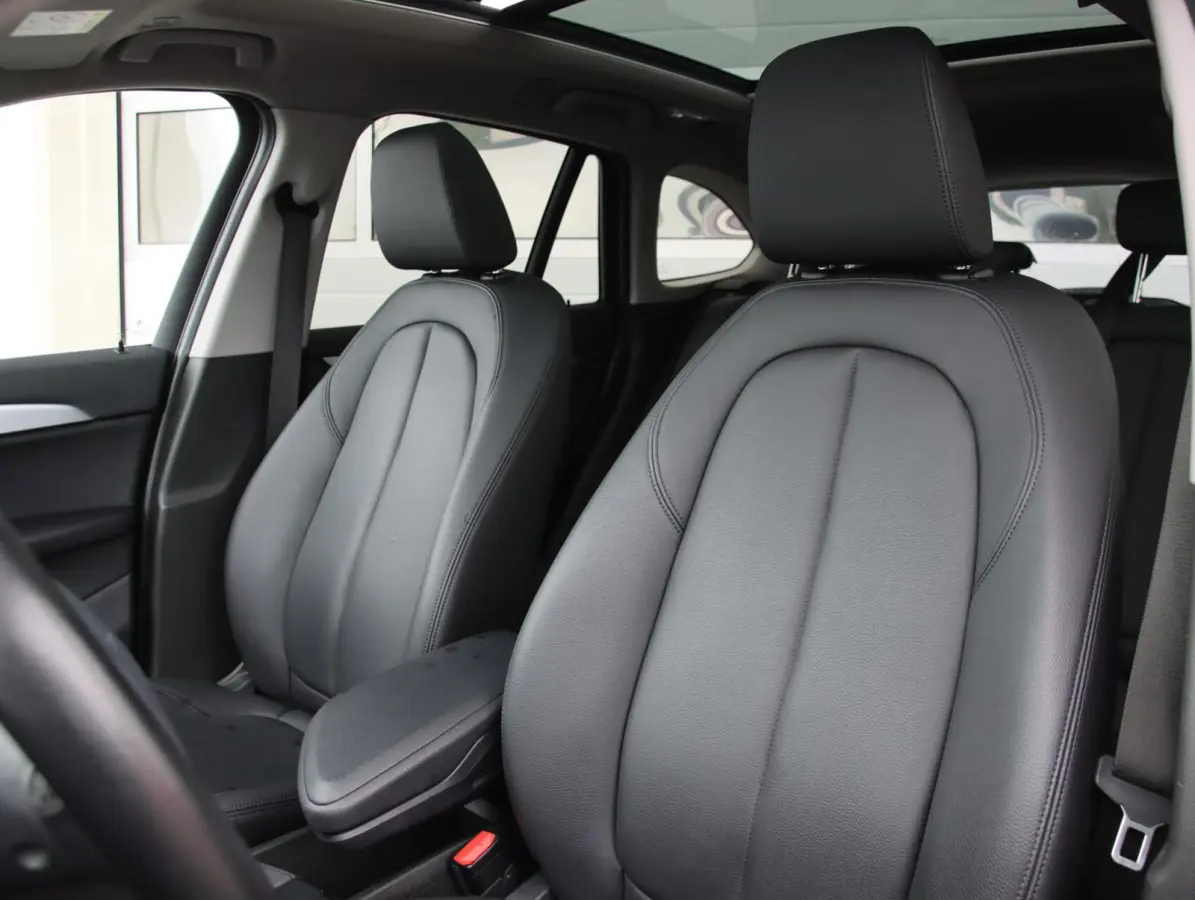 xDrive25e High Executive | SOH 86% | Panoramadak | Afneembare trekhaak