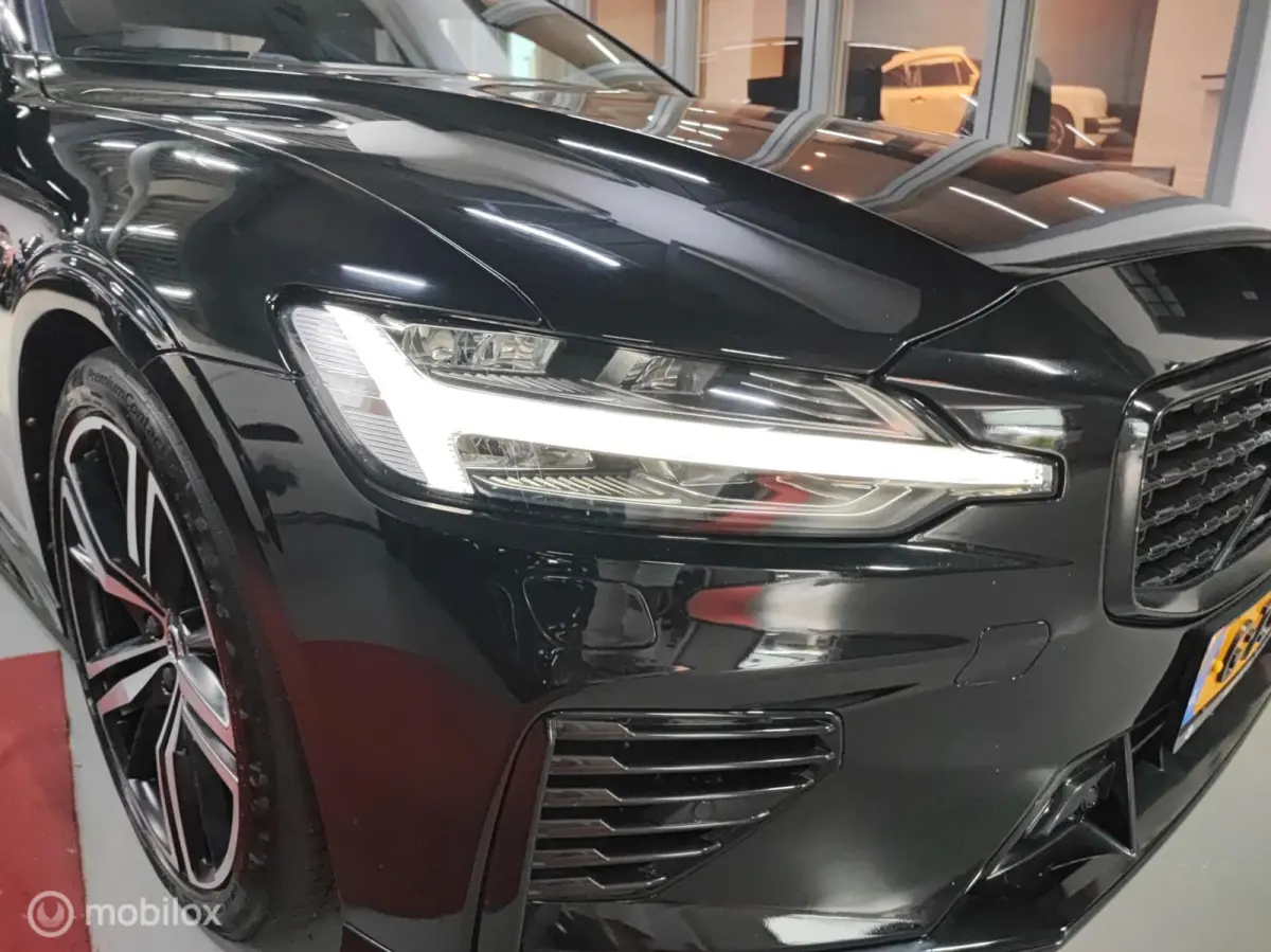 2.0 T8 AWD 390 PK Twin Engine R-Design PANORAMA CAMERA LEER HEADUP ELEK STOELEN