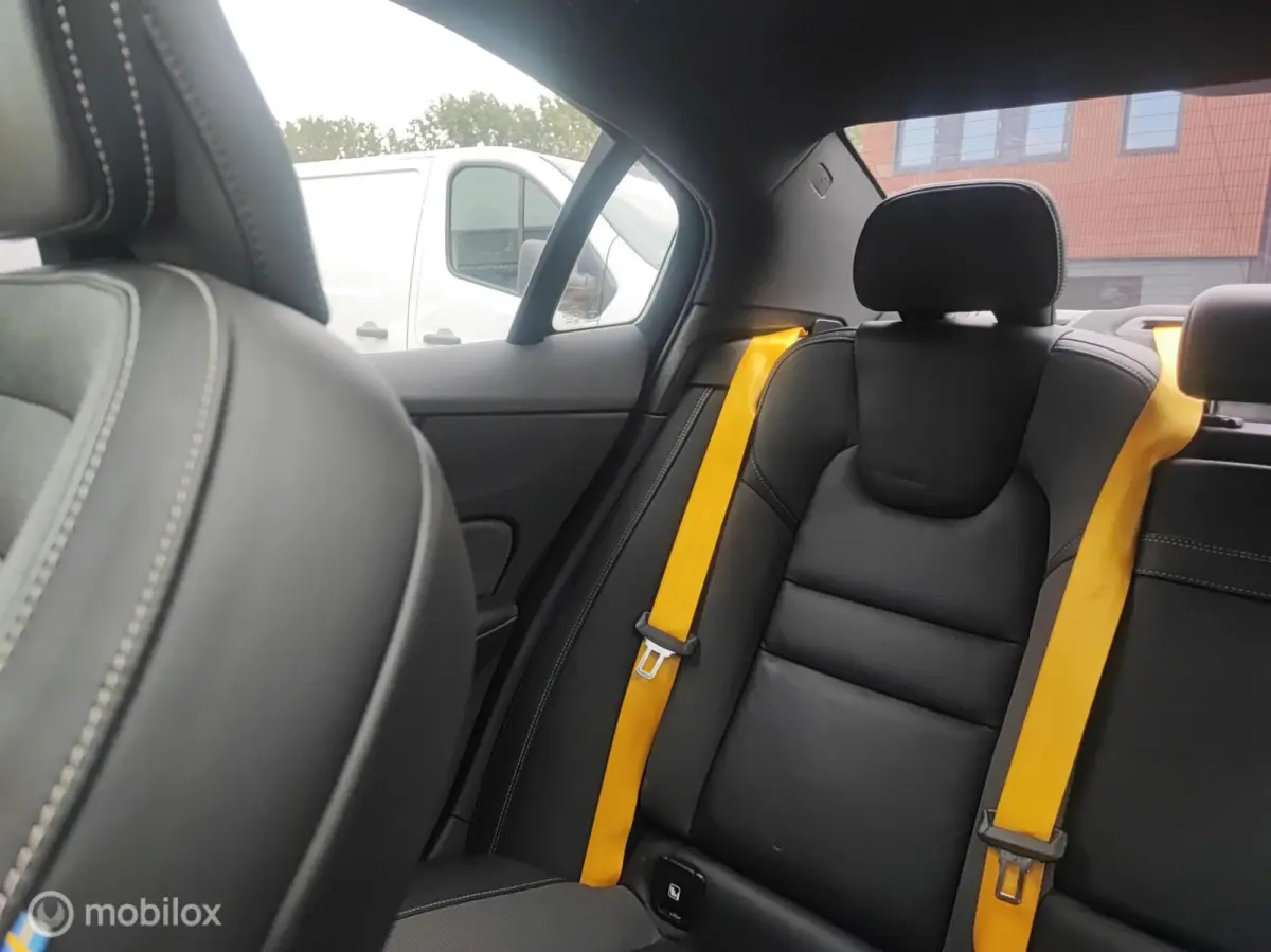 2.0 T8 AWD 390 PK Twin Engine R-Design PANORAMA CAMERA LEER HEADUP ELEK STOELEN