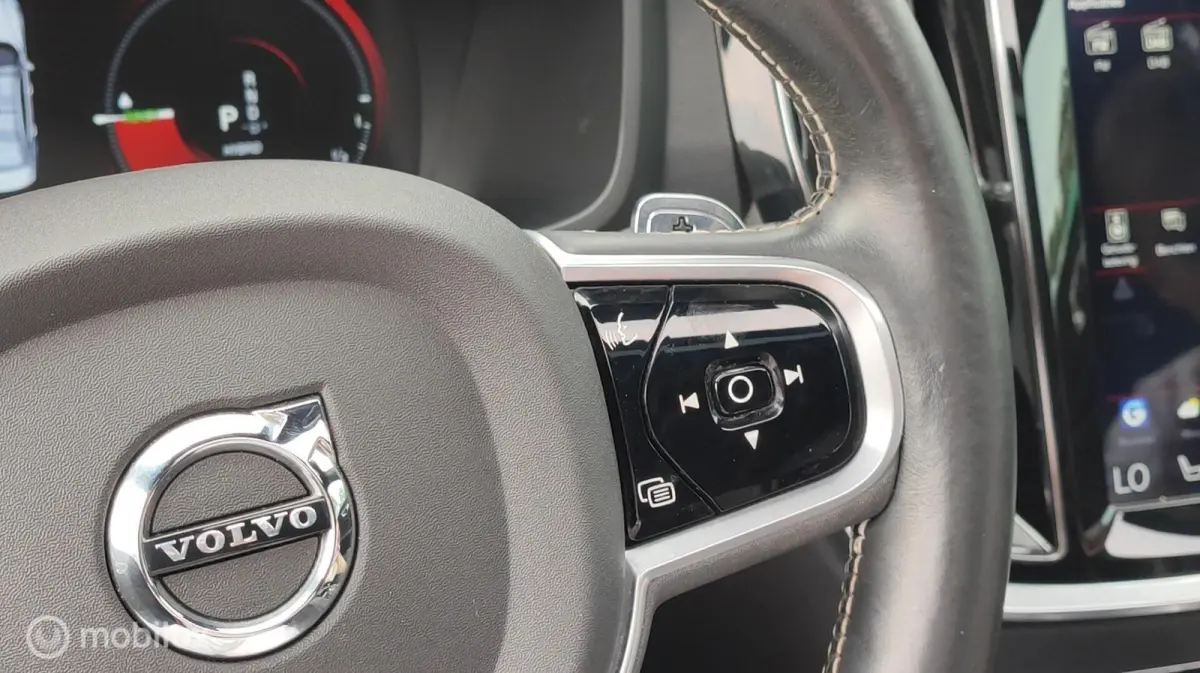 2.0 T8 AWD 390 PK Twin Engine R-Design PANORAMA CAMERA LEER HEADUP ELEK STOELEN