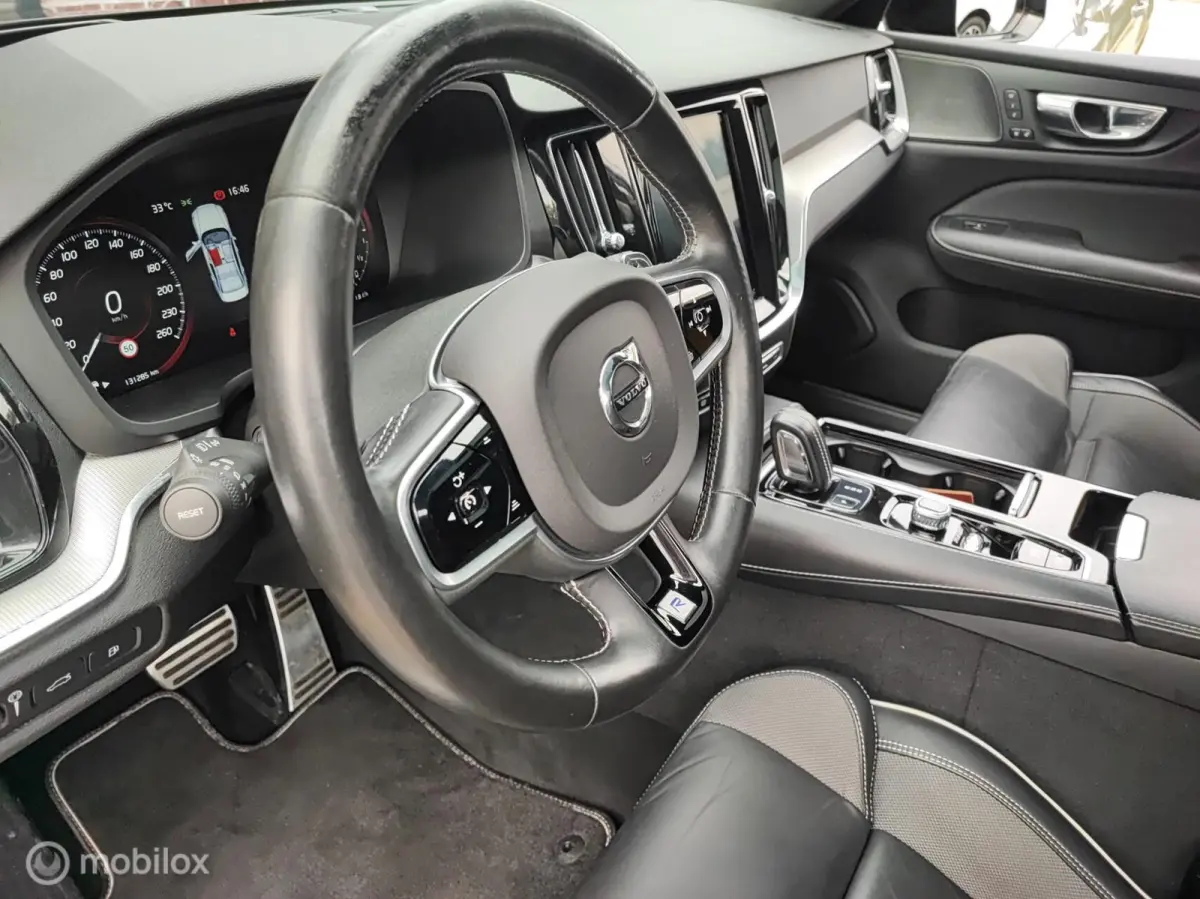 2.0 T8 AWD 390 PK Twin Engine R-Design PANORAMA CAMERA LEER HEADUP ELEK STOELEN
