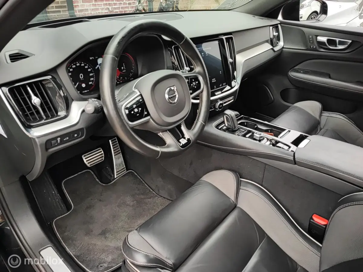 2.0 T8 AWD 390 PK Twin Engine R-Design PANORAMA CAMERA LEER HEADUP ELEK STOELEN