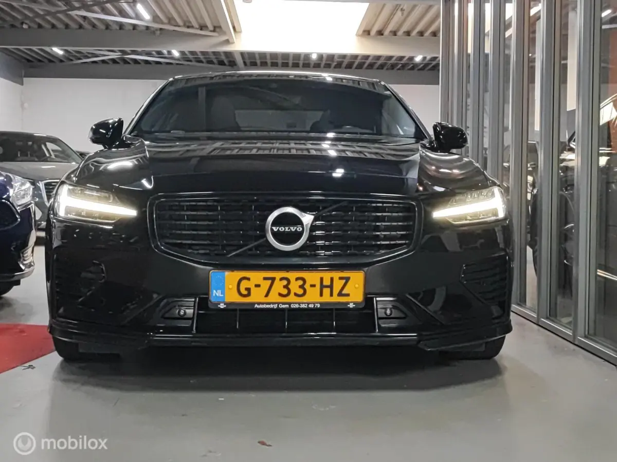 2.0 T8 AWD 390 PK Twin Engine R-Design PANORAMA CAMERA LEER HEADUP ELEK STOELEN