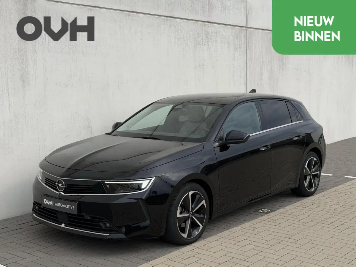 1.2 | Camera | Carplay | ACC | Sensoren